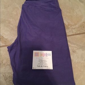 Lularoe tall and curvy leggings